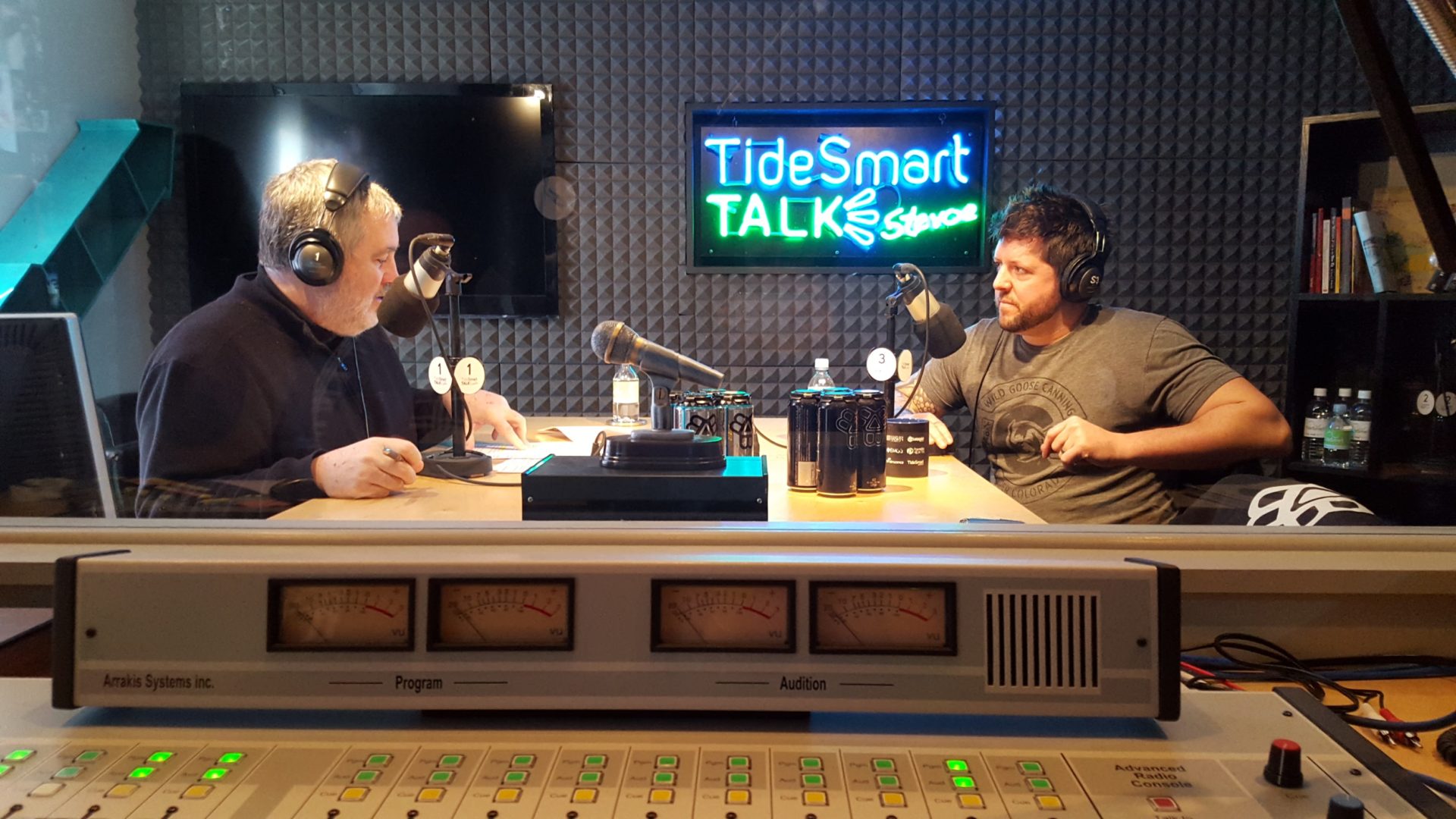Host of TideSmart Talk with Stevoe, Steve Woods, welcomed Peter Bissell of Bissell Brothers Brewing (at right).